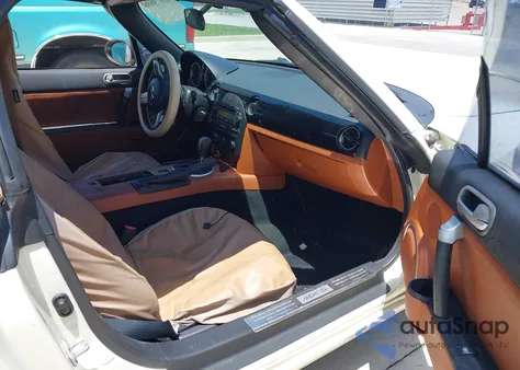 2006 Mazda Mx-5 Grand Touring from USA, damaged, VIN JM1NC25F660102949